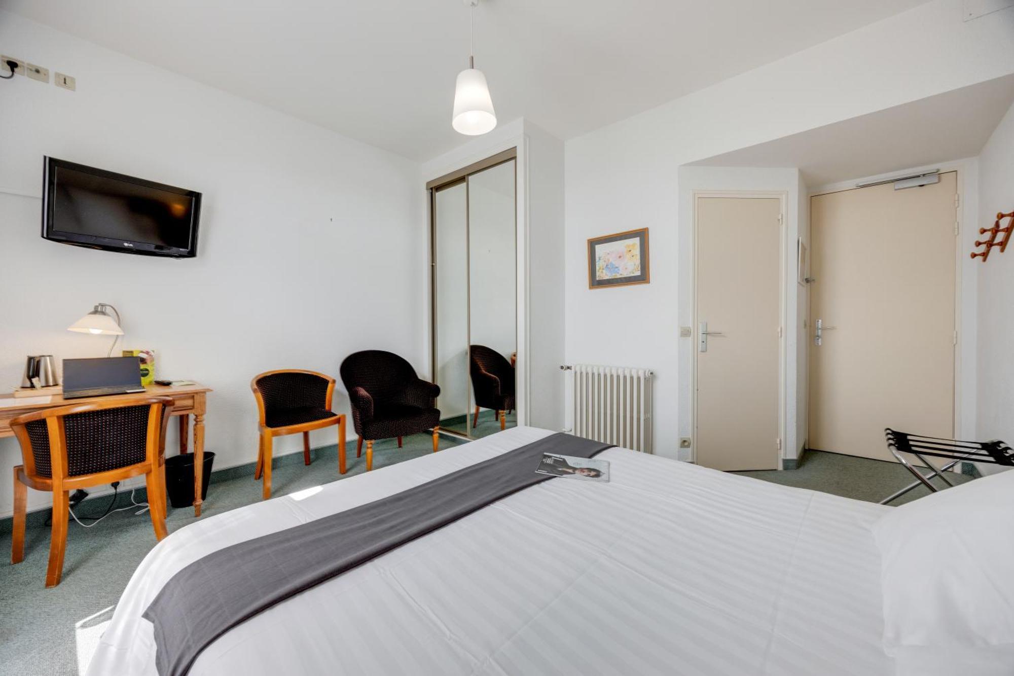 Brit Confort Bagnoles Normandie Hotel