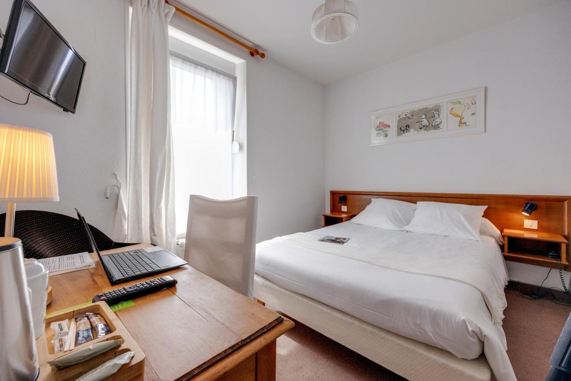 Hotel Brit Confort Bagnoles Normandie 3*