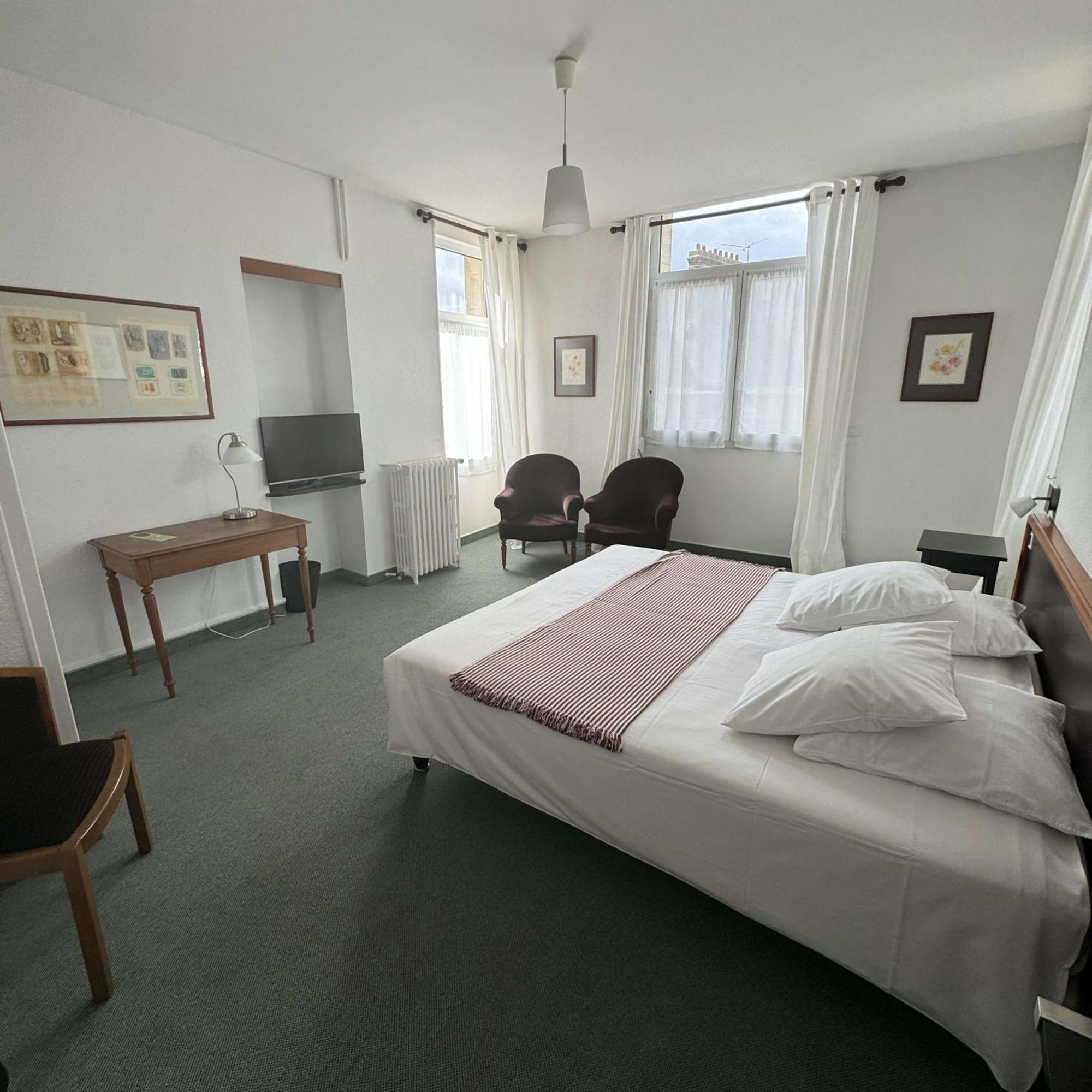 Hotel Brit Confort Bagnoles Normandie